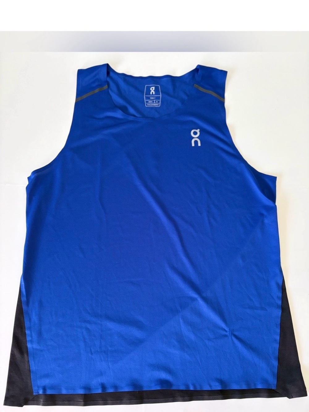 On Running Men’s Tank Top Size M Blue Performance Athletic Running Tank